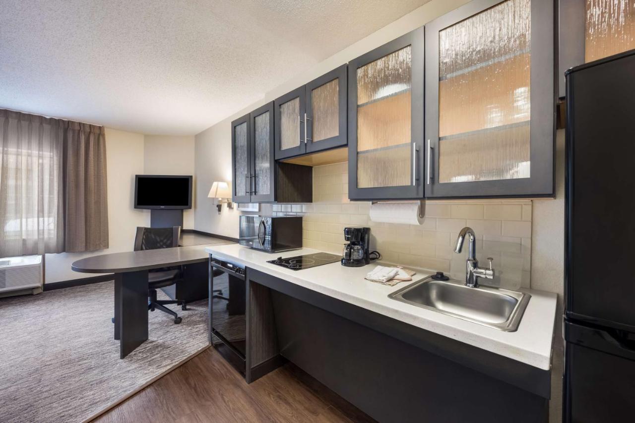 Sonesta Simply Suites Phoenix Glendale Exterior foto